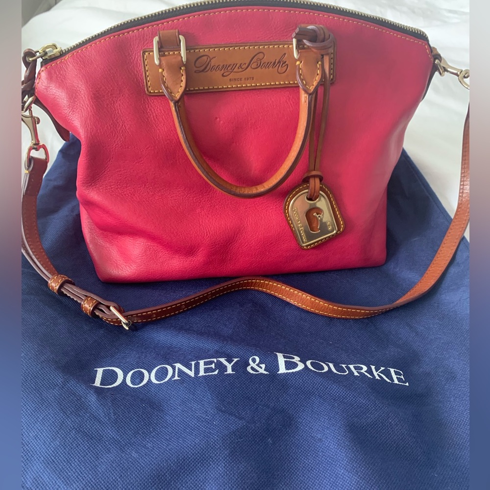 Dooney and Bourke pebble grain leather zip satchel